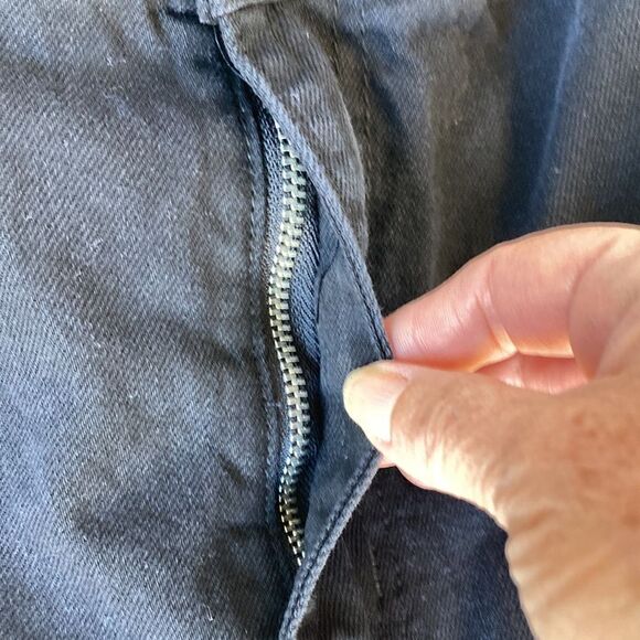 Hayden Los Angeles 100% Cotton Black Frayed Hem Distressed Shorts Women’s 1XL - Picture 3 of 10